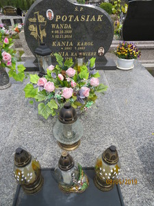 Zdjęcie grobu 653-654
