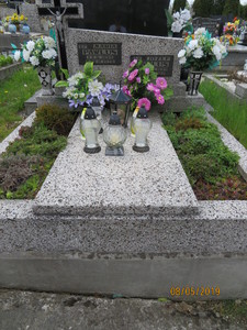 Zdjęcie grobu 888-889