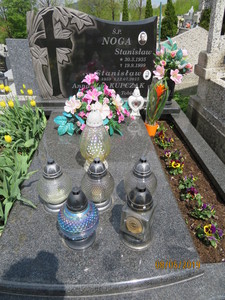 Zdjęcie grobu 971-972